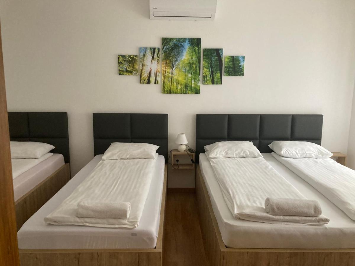 Bfg Apartman Apartment Eger Ngoại thất bức ảnh